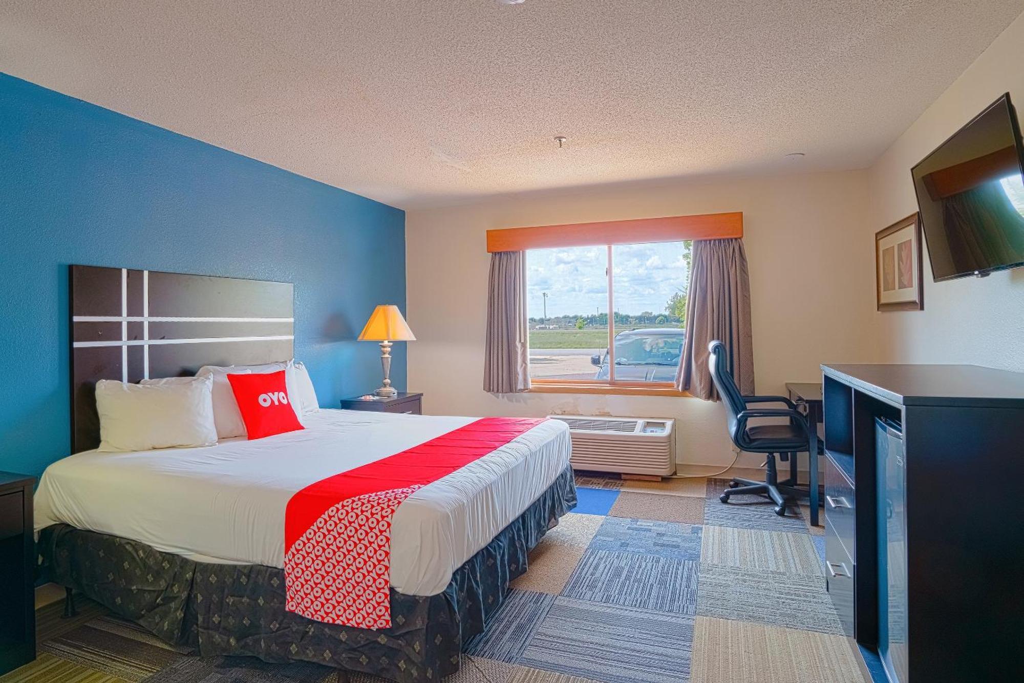 Oyo Hotel Redwood Falls Near Jackpot Casino Bagian luar foto