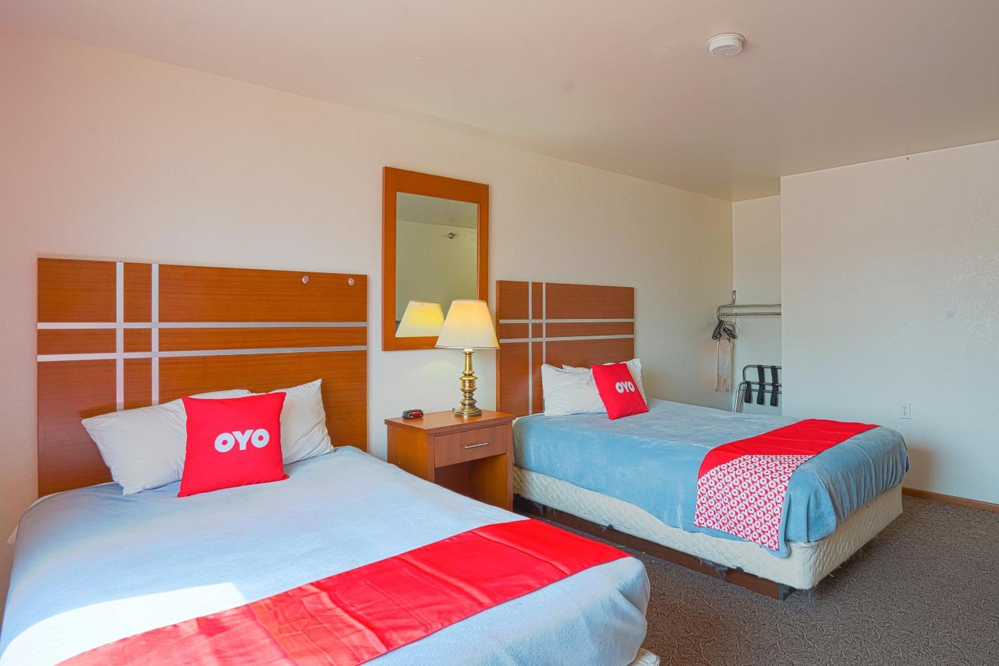 Oyo Hotel Redwood Falls Near Jackpot Casino Bagian luar foto
