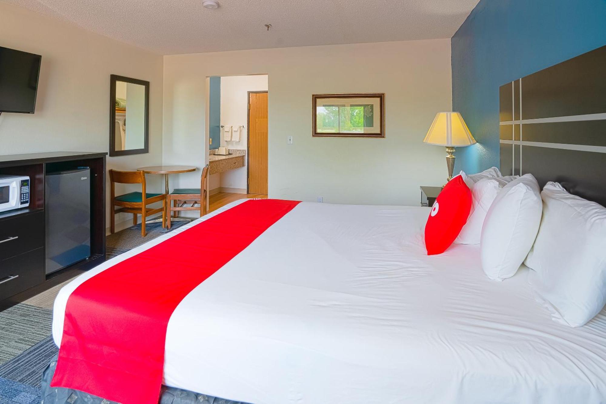 Oyo Hotel Redwood Falls Near Jackpot Casino Bagian luar foto