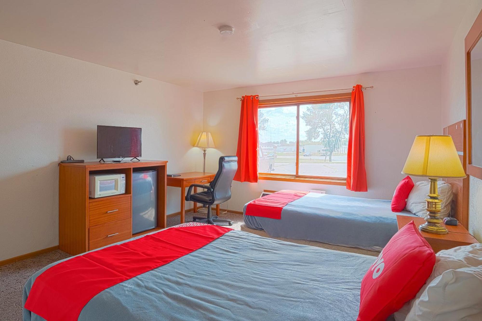 Oyo Hotel Redwood Falls Near Jackpot Casino Bagian luar foto
