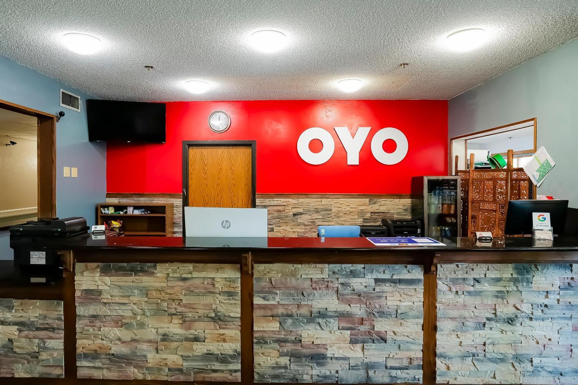 Oyo Hotel Redwood Falls Near Jackpot Casino Bagian luar foto
