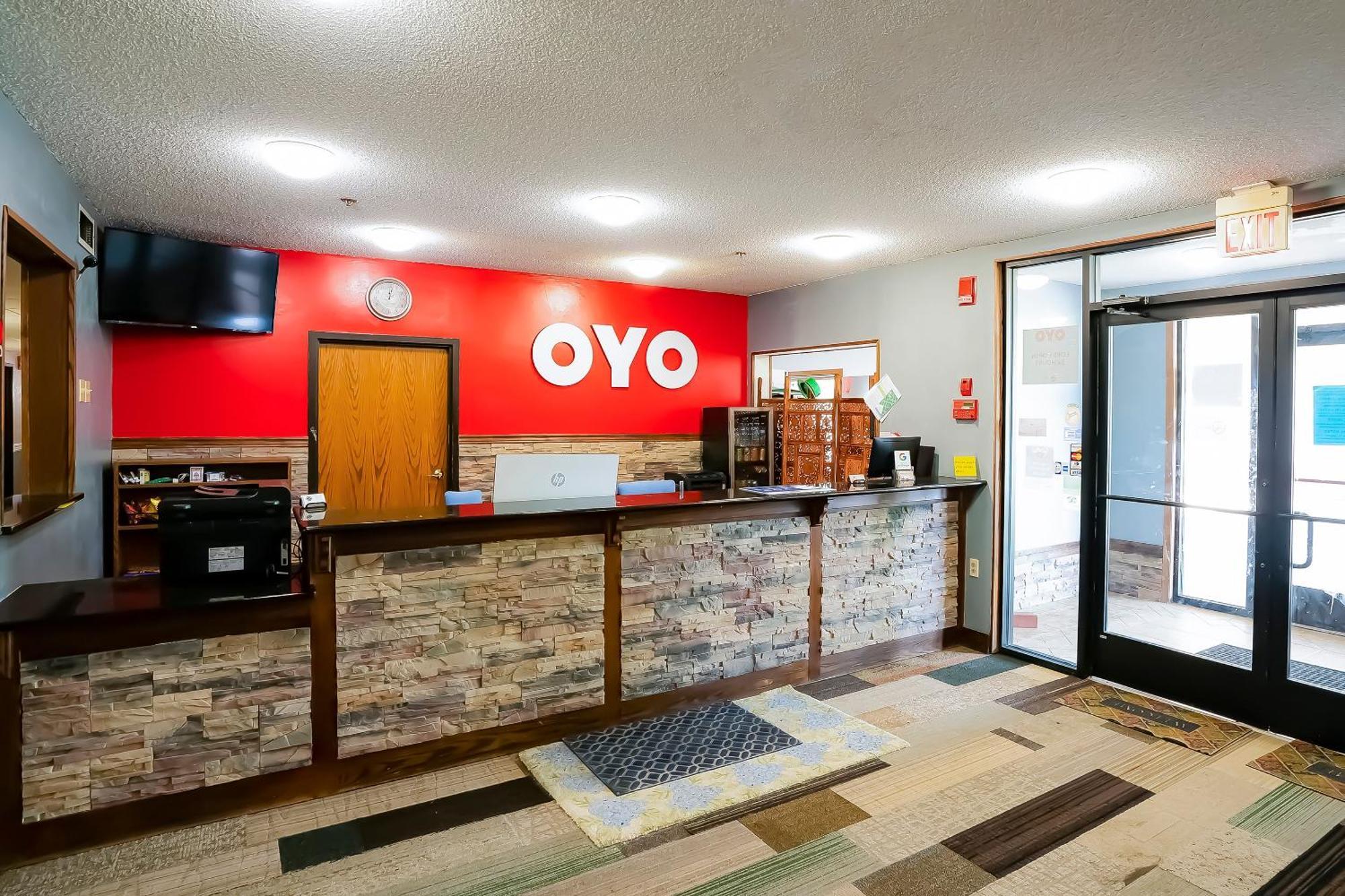 Oyo Hotel Redwood Falls Near Jackpot Casino Bagian luar foto